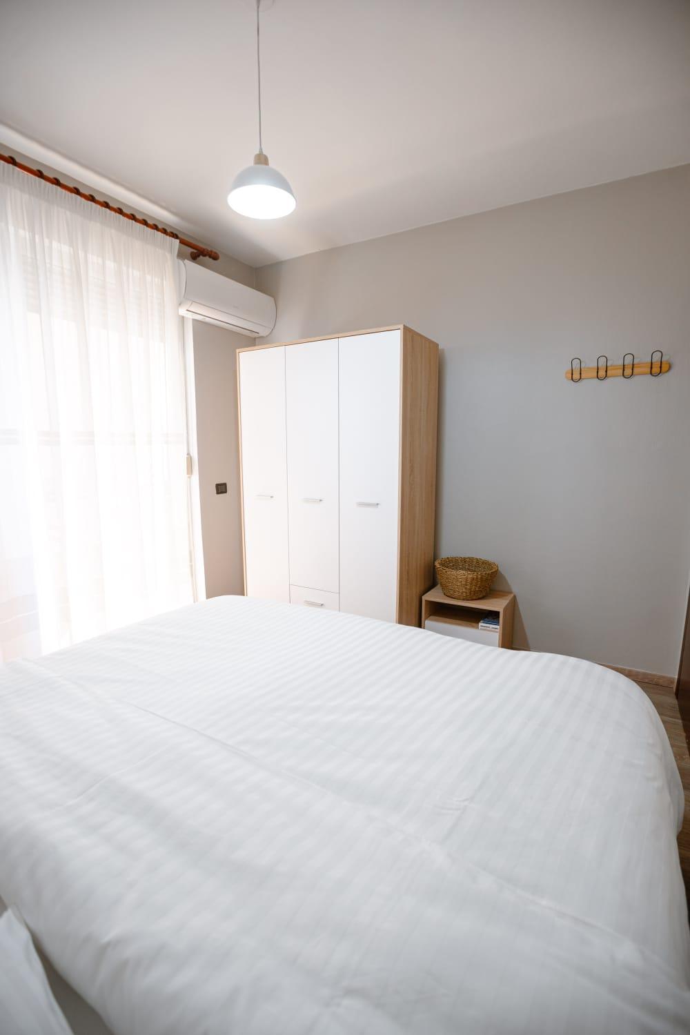 Nevila'S Apartment Tirana Exteriör bild